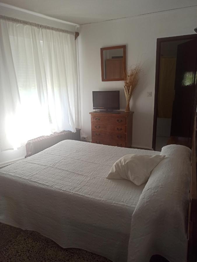 Hostal Restaurante El Burguiyo El Barraco Ngoại thất bức ảnh